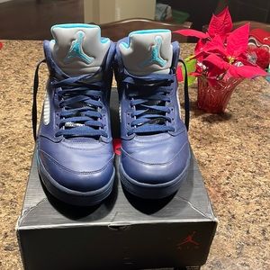 2015 Air Jordan 5- size 12